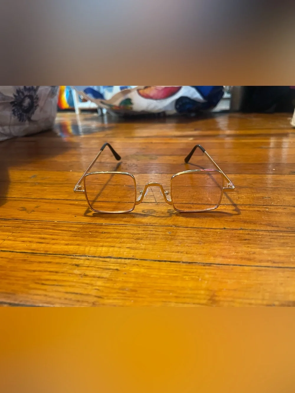 Unisex Gold Square Pink Tinted Sunglasses